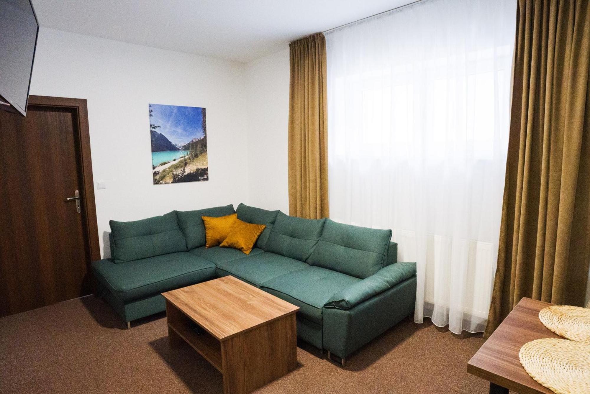 Apartmany Banff Bešeňová Buitenkant foto