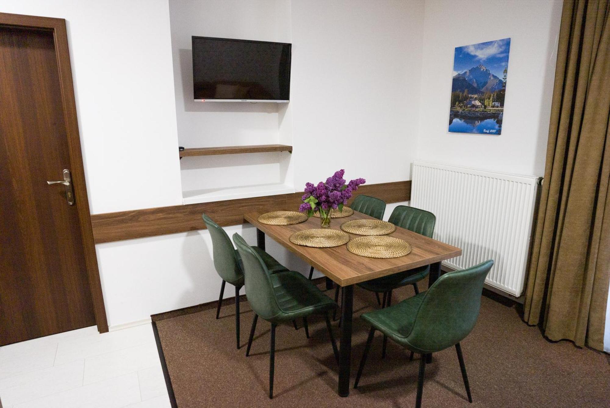 Apartmany Banff Bešeňová Buitenkant foto